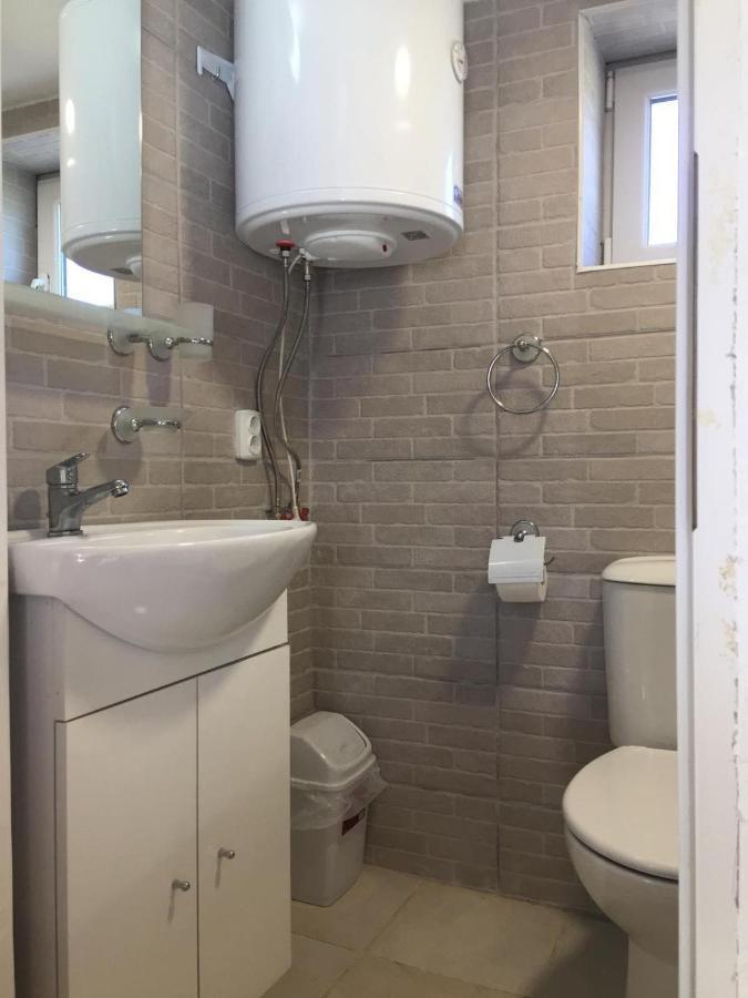 Casa De Sub Deal Densus Exteriér fotografie