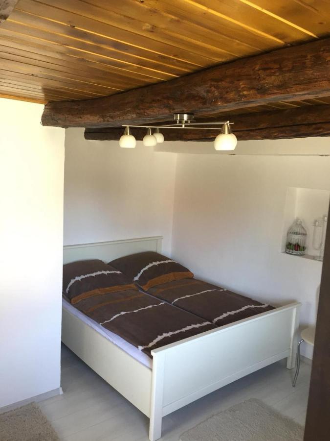 Casa De Sub Deal Densus Exteriér fotografie
